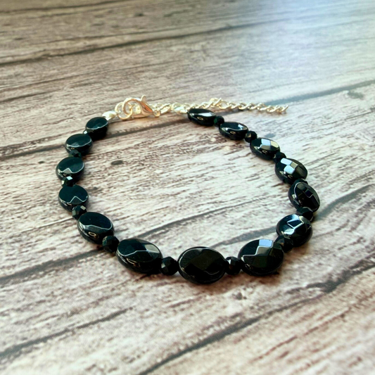 Faceted Onyx Bracelet – Minimalist Black Gemstone Jewelry, Stainless Steel