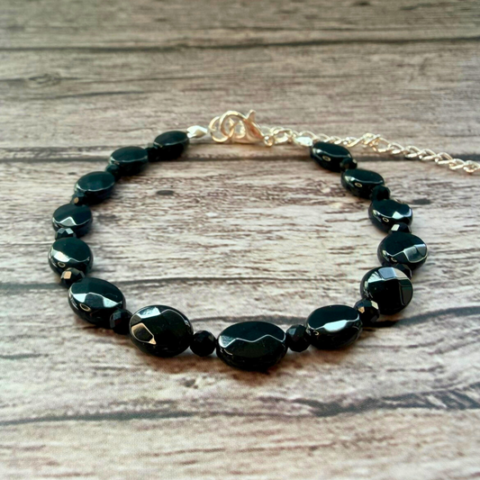 Faceted Onyx Bracelet – Minimalist Black Gemstone Jewelry, Stainless Steel