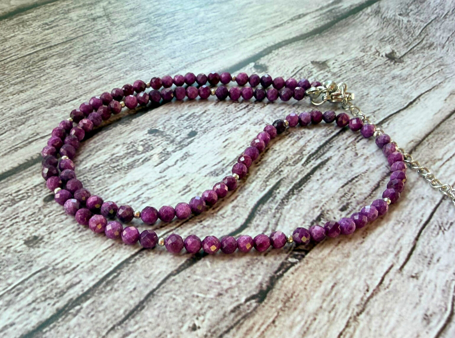 Faceted Stichtite Necklace – Minimalist Purple Gemstone Jewelry, Stainless Steel